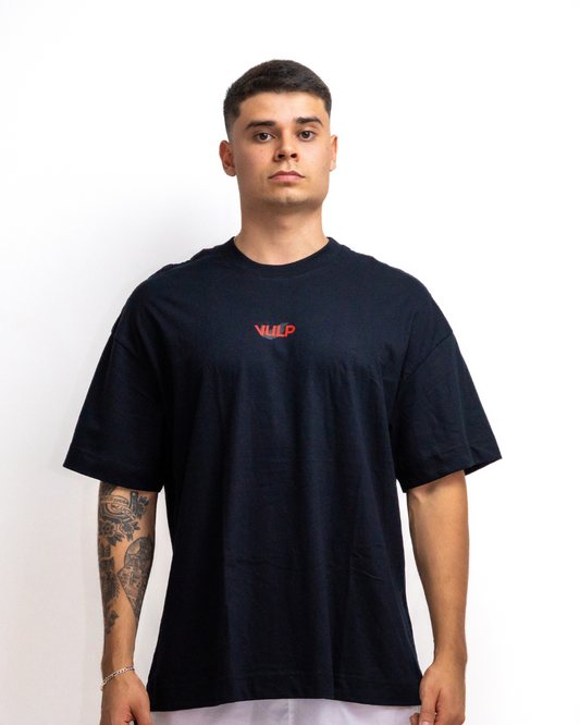 Camiseta Oversized Vulp Preto/Vermelho